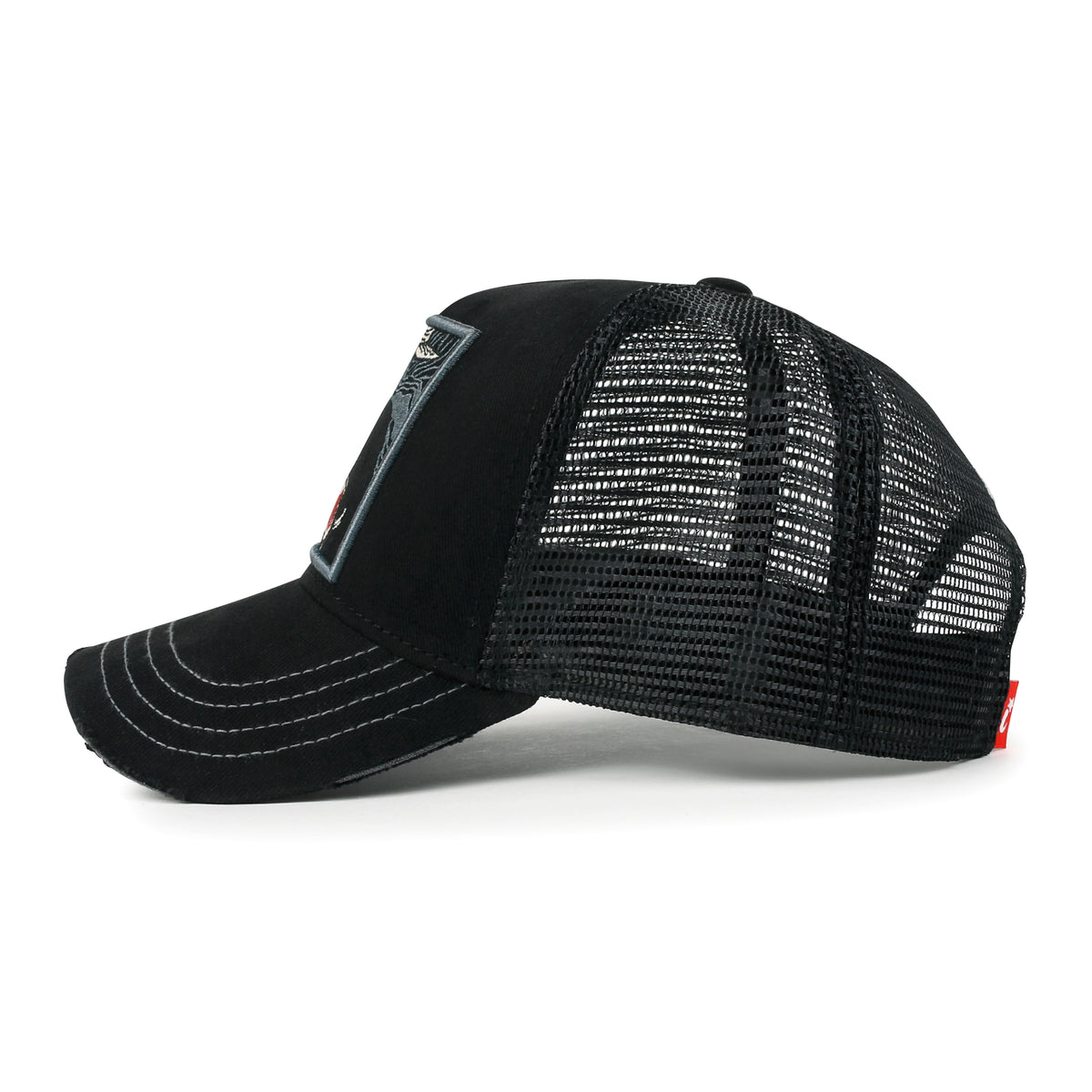 ililily Premium Koi Fish Embroidery Baseball Cap Structured Hat