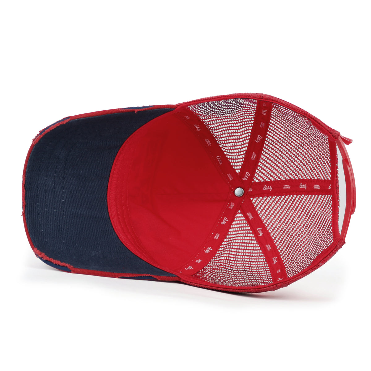ililily PREMIUM Pirate Embroidery Distressed Trucker Hat Casual Baseball Cap